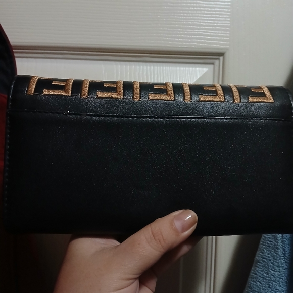 Fendi Wallet - Picture 4 of 4